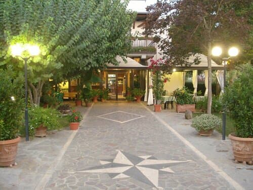 Внешний вид отеля Hotel da Rosanna