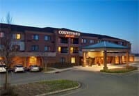 Внешний вид отеля Courtyard by Marriott West Orange