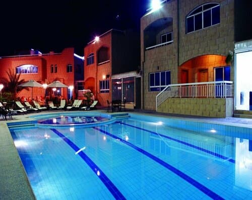 Внешний вид отеля Verona Resort в Аш-Шардже