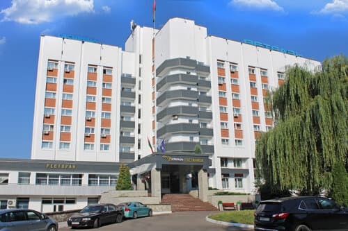 Внешний вид отеля Ветразь