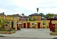 Внешний вид отеля Leucadia Beach Inn в Энсинитасе