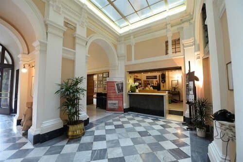 Внешний вид отеля Royal Victoria Hotel