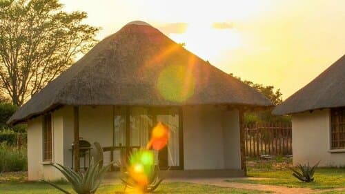 Внешний вид отеля Kruger View Chalets