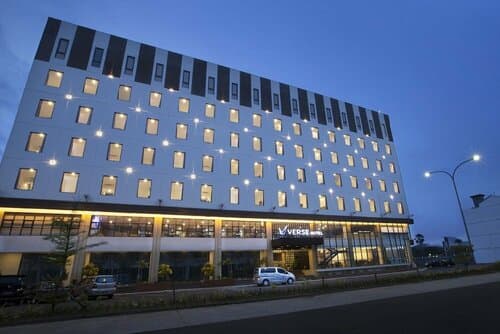 Внешний вид отеля Verse Hotel Cirebon