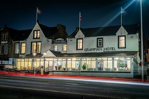 Внешний вид отеля Grampian Hotel