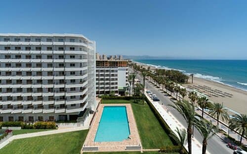 Внешний вид отеля Hotel Apartamentos Bajondillo