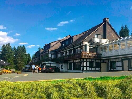 Внешний вид отеля Der schöne Asten - Resort Winterberg