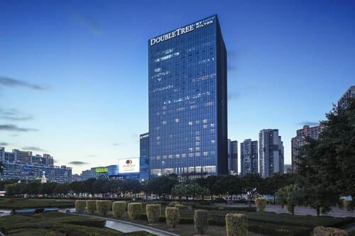 Внешний вид отеля DoubleTree by Hilton Hotel Shenzhen Longhua