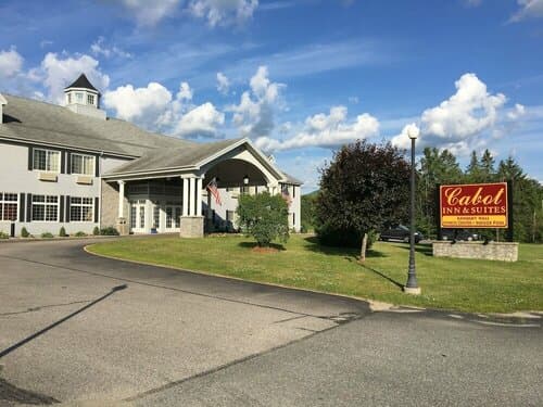 Внешний вид отеля Cabot Inn & Suites