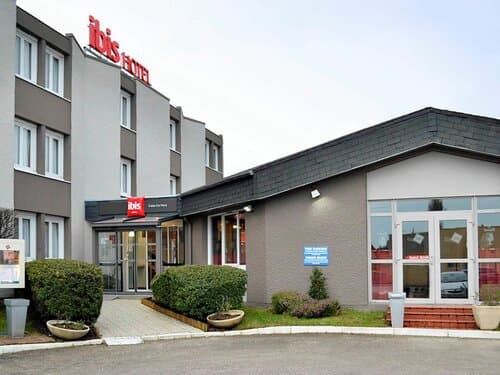 Внешний вид отеля Ibis Calais Car Ferry