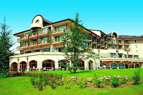 Внешний вид отеля Hotel & SPA Vacances Bleues Villa Marlioz