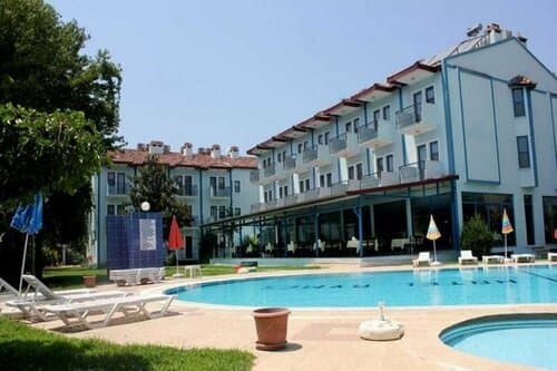 Внешний вид отеля Aymes Hotel