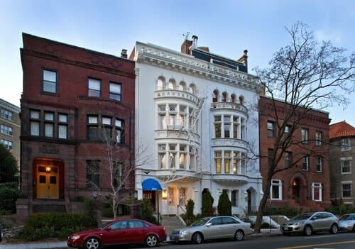 Внешний вид отеля American Guest House