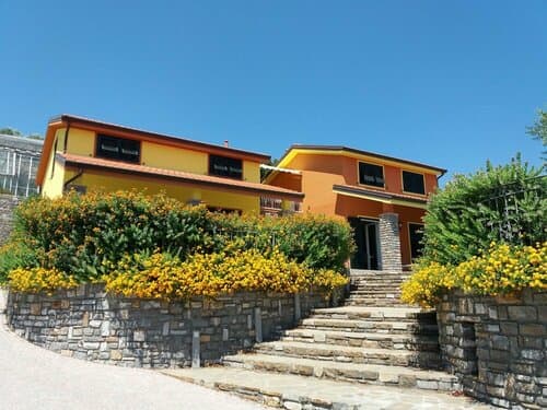 Внешний вид отеля Agriturismo Le Girandole