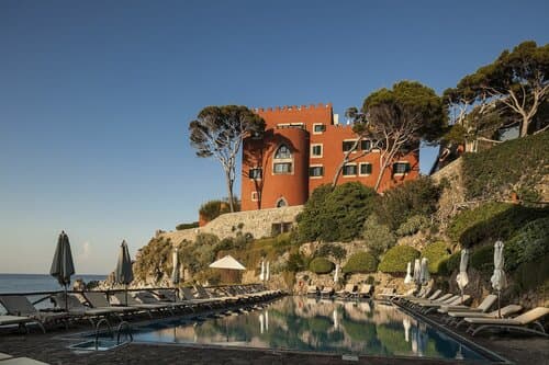 Внешний вид отеля Mezzatorre Hotel & Thermal SPA в Форио