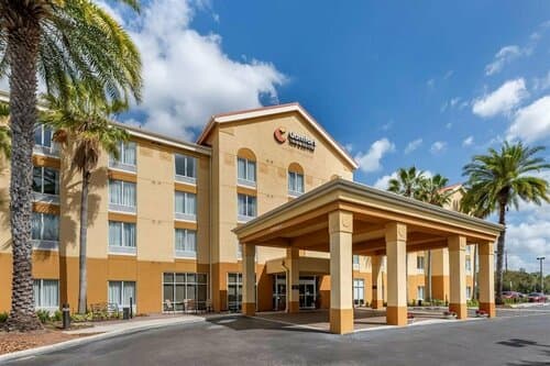 Внешний вид отеля Comfort Inn St Petersburg North в Сент-Питерсберге