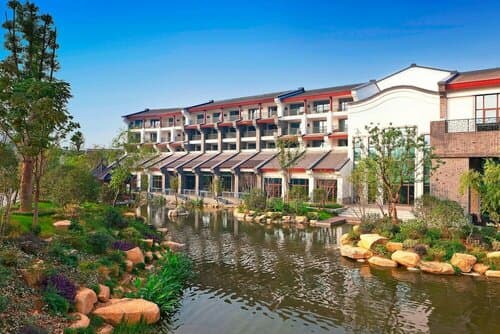 Внешний вид отеля Sheraton Grand Hangzhou Wetland Park Resort