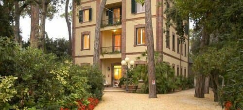 Внешний вид отеля Hotel Villa Tiziana