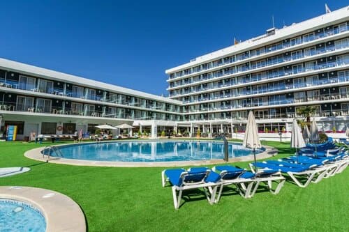 Внешний вид отеля Hotel Anabel  в Льорет-де-Маре