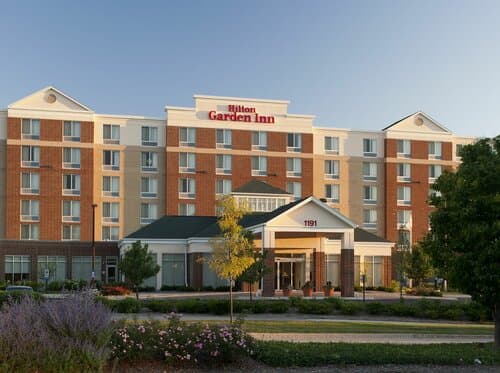 Внешний вид отеля Hilton Garden Inn Schaumburg