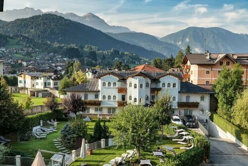 Внешний вид отеля Brunet - The Dolomites Resort