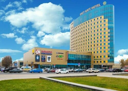 Внешний вид отеля East Gate Hotel