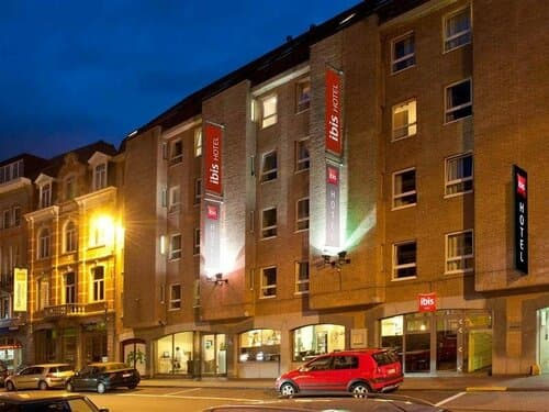 Внешний вид отеля Ibis Leuven Centrum в Лёвене