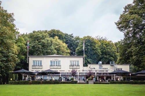 Внешний вид отеля Hotel restaurant De Wolfsberg