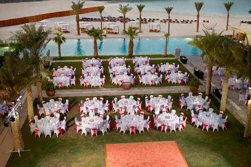 Внешний вид отеля DoubleTree by Hilton