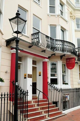 Внешний вид отеля New Steine в Брайтоне