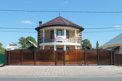 Внешний вид отеля Тверские Замки в Твери