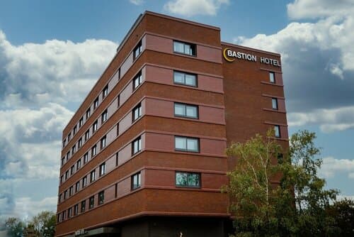 Внешний вид отеля Bastion Hotel Nijmegen