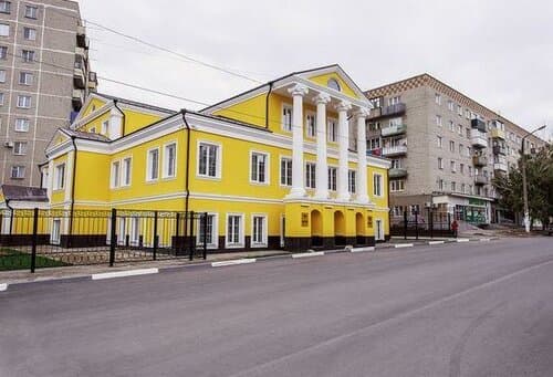 Внешний вид отеля Россия