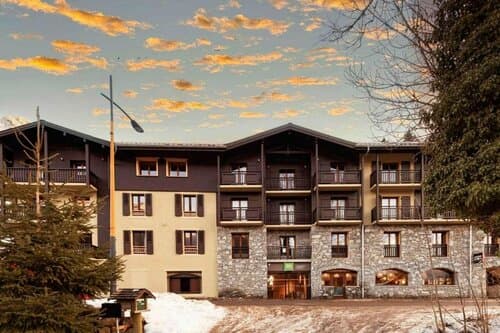 Внешний вид отеля ibis Styles Les Houches Chamonix в льзе Уше