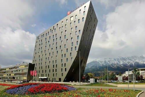 Внешний вид отеля Hilton Garden Inn Innsbruck Tivoli в Инсбруке