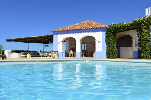 Внешний вид отеля Herdade Do Touril в Португалии