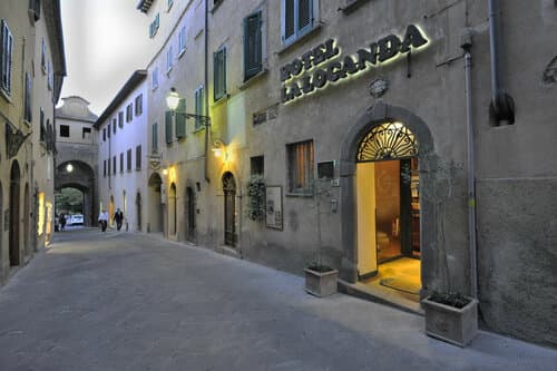 Внешний вид отеля Hotel La Locanda