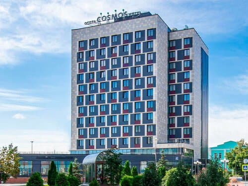 Внешний вид отеля Cosmos Novosibirsk Hotel в Новосибирске