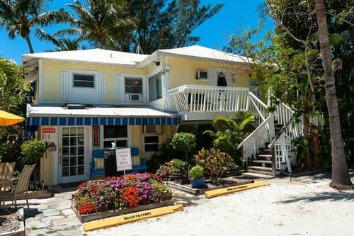 Внешний вид отеля Cedar Cove Resort and Cottages