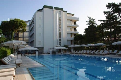 Внешний вид отеля Hotel Greif