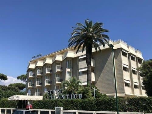 Внешний вид отеля Hotel Atlantico