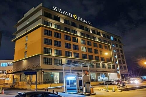 Внешний вид отеля Sem9 Senai ''Formerly Known AS Perth Hotel в Кулае