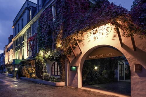 Внешний вид отеля Mercure Paris Ouest Saint Germain