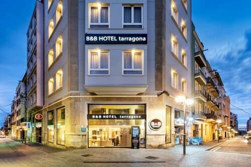 Внешний вид отеля B&b Hotel Tarragona Centro Urbis