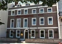 Внешний вид отеля Alexandra Hotel