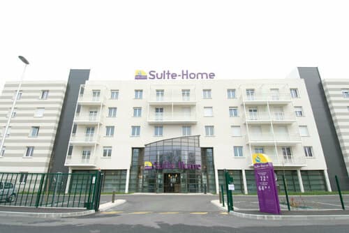 Внешний вид отеля Suite Home Orleans Saran в Луаре