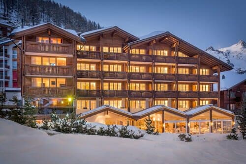 Внешний вид отеля Hotel Schweizerhof Gourmet & SPA