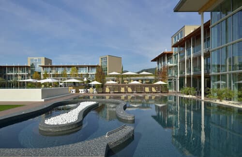 Внешний вид отеля Aqualux Hotel Spa Suite & Terme Bardolino в Бардолино