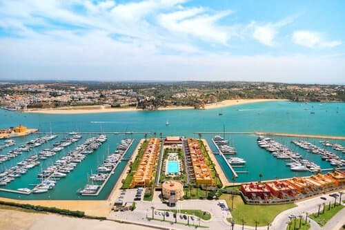 Внешний вид отеля Nh Marina Portimao Resort в Портимане