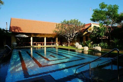 Внешний вид отеля Jetwing Ayurveda Pavilions